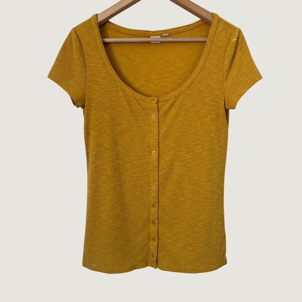 GAP Mustard Yellow Ribbed Henley Short Sleeve Scoop Neck Top Mustard Small